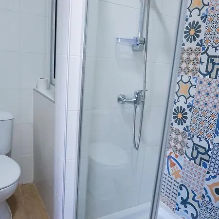 Bright And Spacious In Seaside Town Apartman *